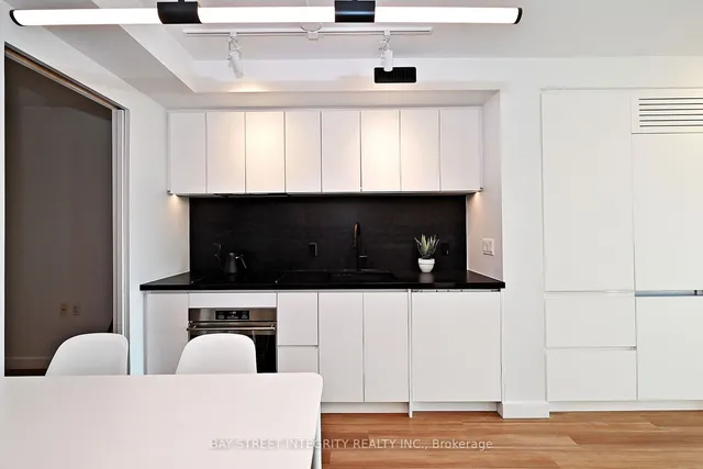 Additional image 14 of 22 Olive Ave Unit LPH01