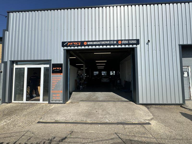 Additional image 11 of Balena Close Business Park, Creekmoor, Poole, BH17 7DY<br /> Less than £100 per sq ft