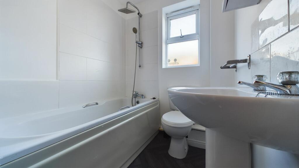 Additional image 10 of Brafferton Arbor, Bradford, BD6