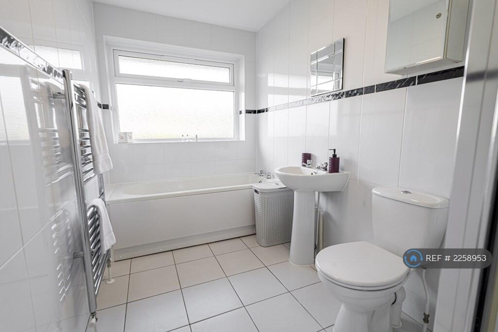 Additional image 12 of Berkley Ave, Ferndown, BH22