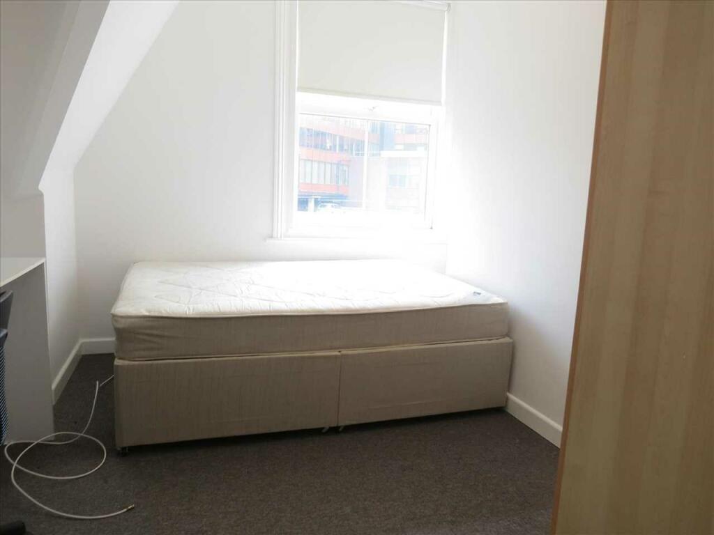 Additional image 5 of Holdenhurst Road, Bournemouth, Bournemouth