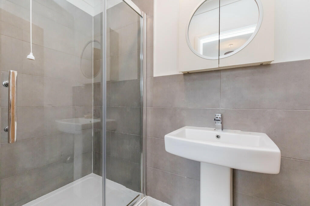Additional image 5 of Flat 4, 8 Portland Place