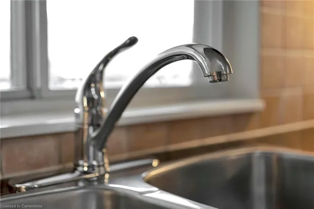 Additional image 12 of 4000 Creekside Dr Unit 203