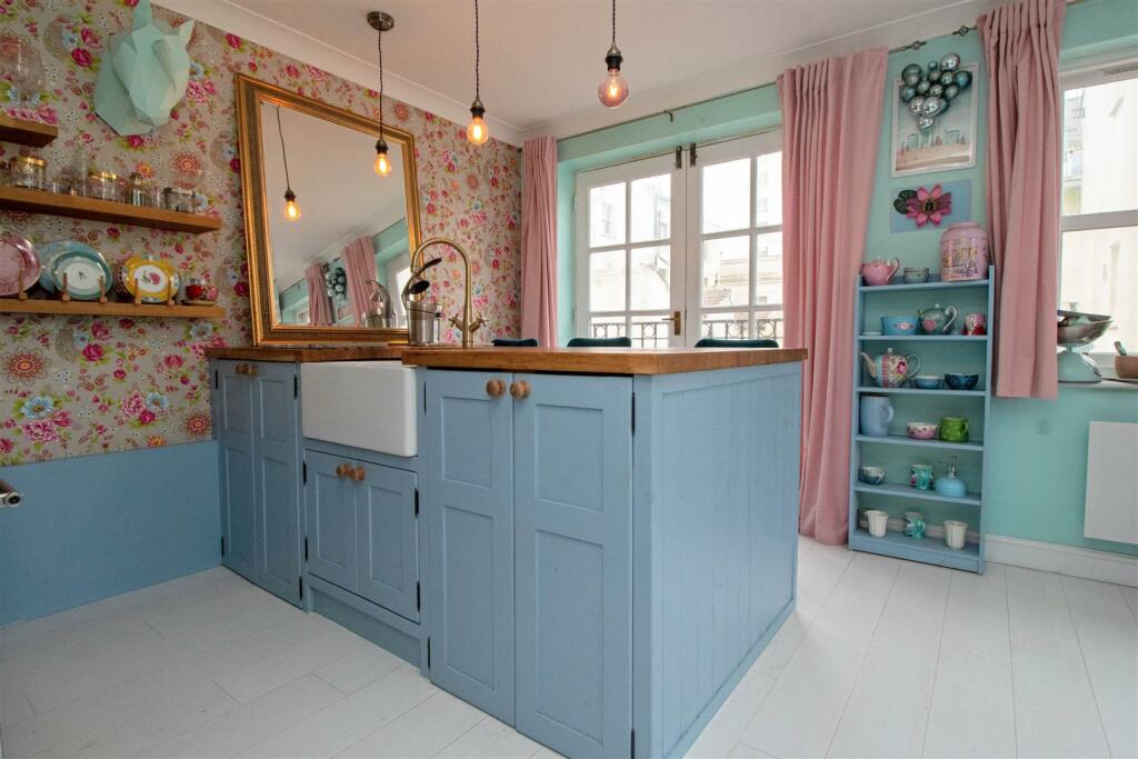 Additional image 8 of Russell Mews, Brighton