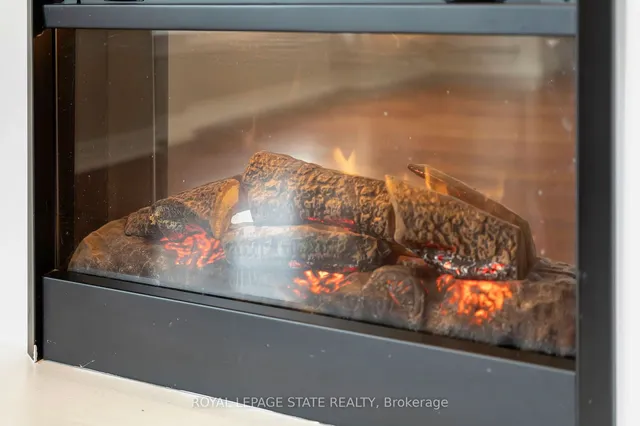 Additional image 8 of 4000 Creekside Dr Unit 203