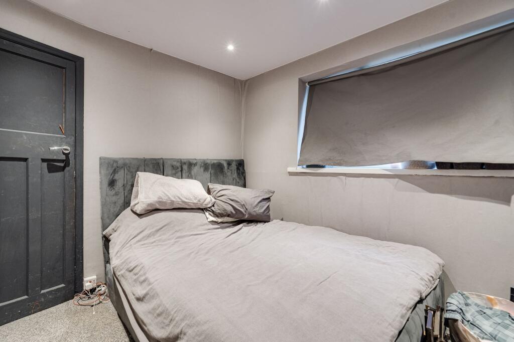 Additional image 19 of Bradford Road, Farnworth, BL4