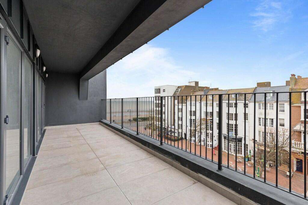 Additional image 11 of Oceanview Heights, Montague Place, Worthing, BN11 3FU