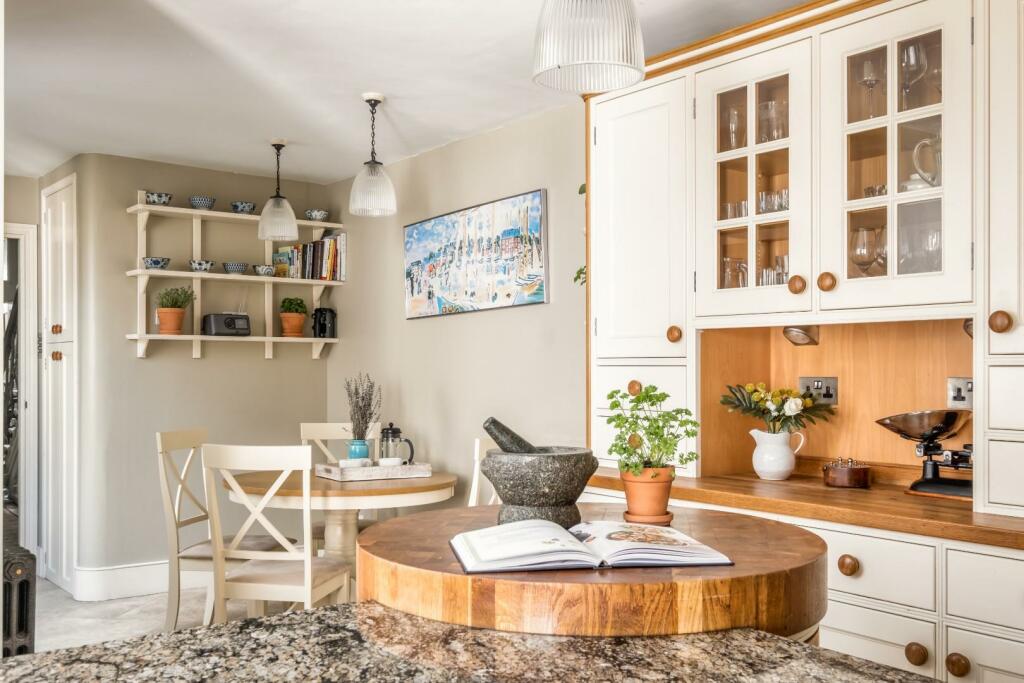 Additional image 12 of Brunswick Terrace, Hove