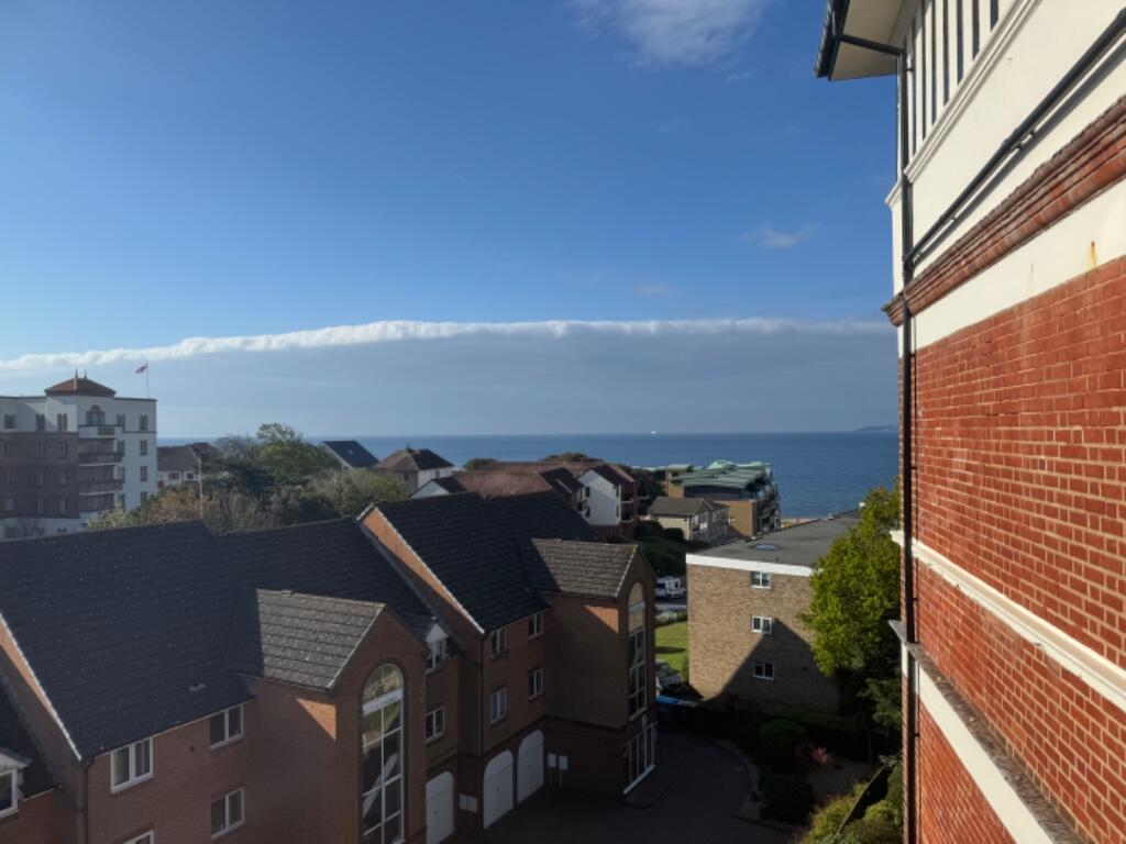 Additional image 11 of Burlington Mansions Boscombe Spa Holiday lettable flat