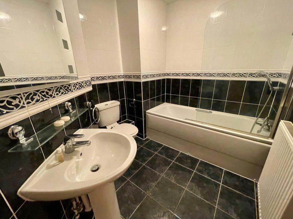 Additional image 7 of STUDENT FOUR DOUBLE BEDROOM, BOSCOMBE