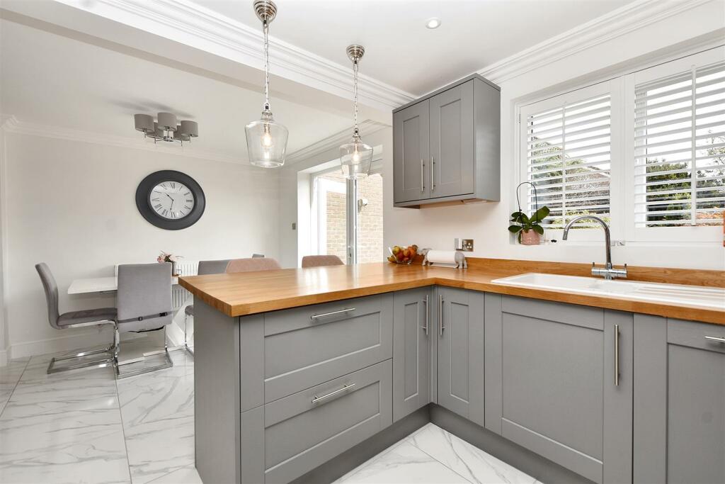 Additional image 7 of Beaulieu Drive, Stone Cross, Pevensey