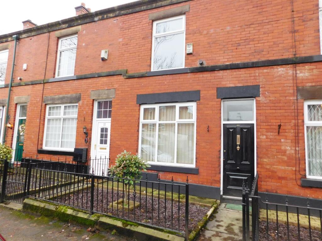 Primary image of Mosley Avenue, Seedfield, Bury
