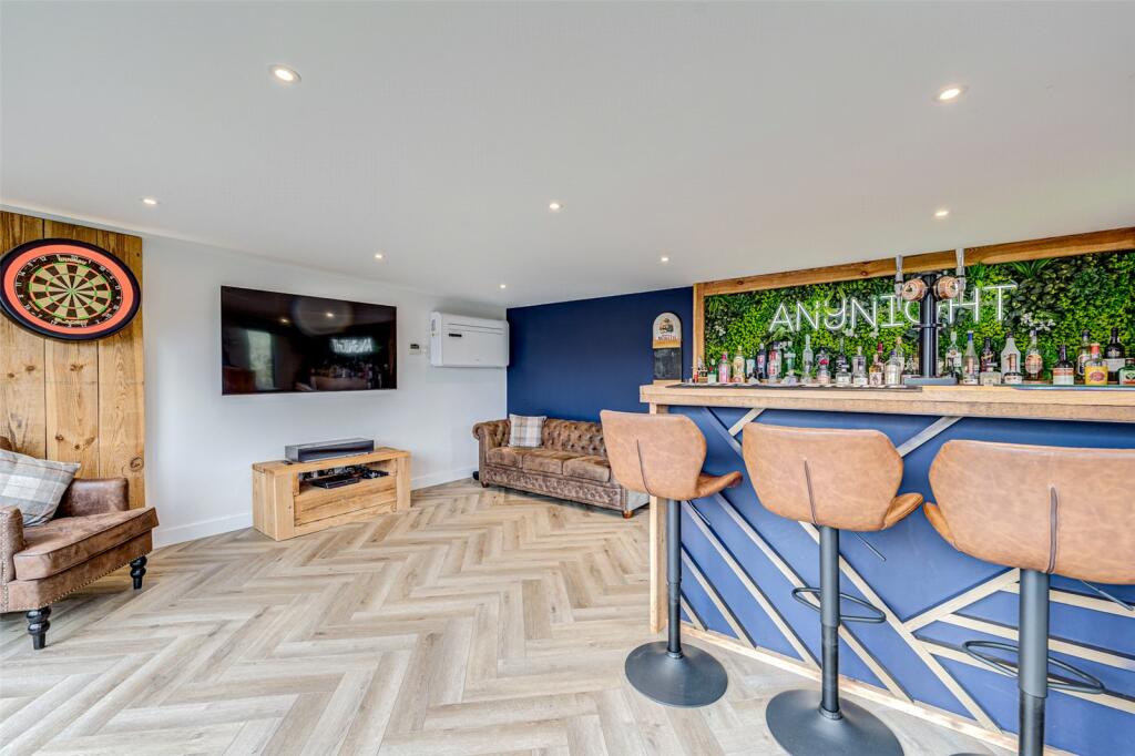 Additional image 32 of High Street, Tarring, Worthing, West Sussex, BN14