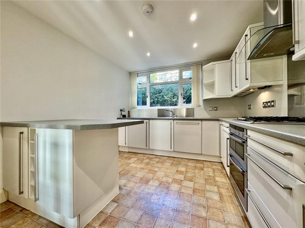 Additional image 4 of Teak Close, 1 Westminster Road, Poole, BH13