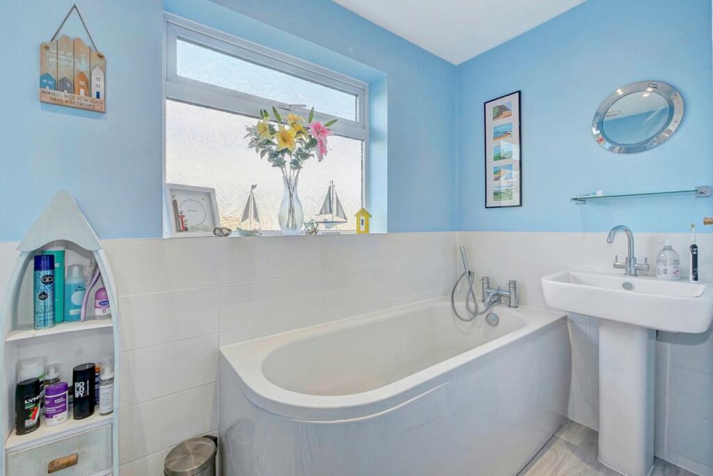 Additional image 18 of Hawks Town Crescent, Hailsham, BN27