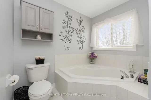 Additional image 21 of 37 Lormel Gate