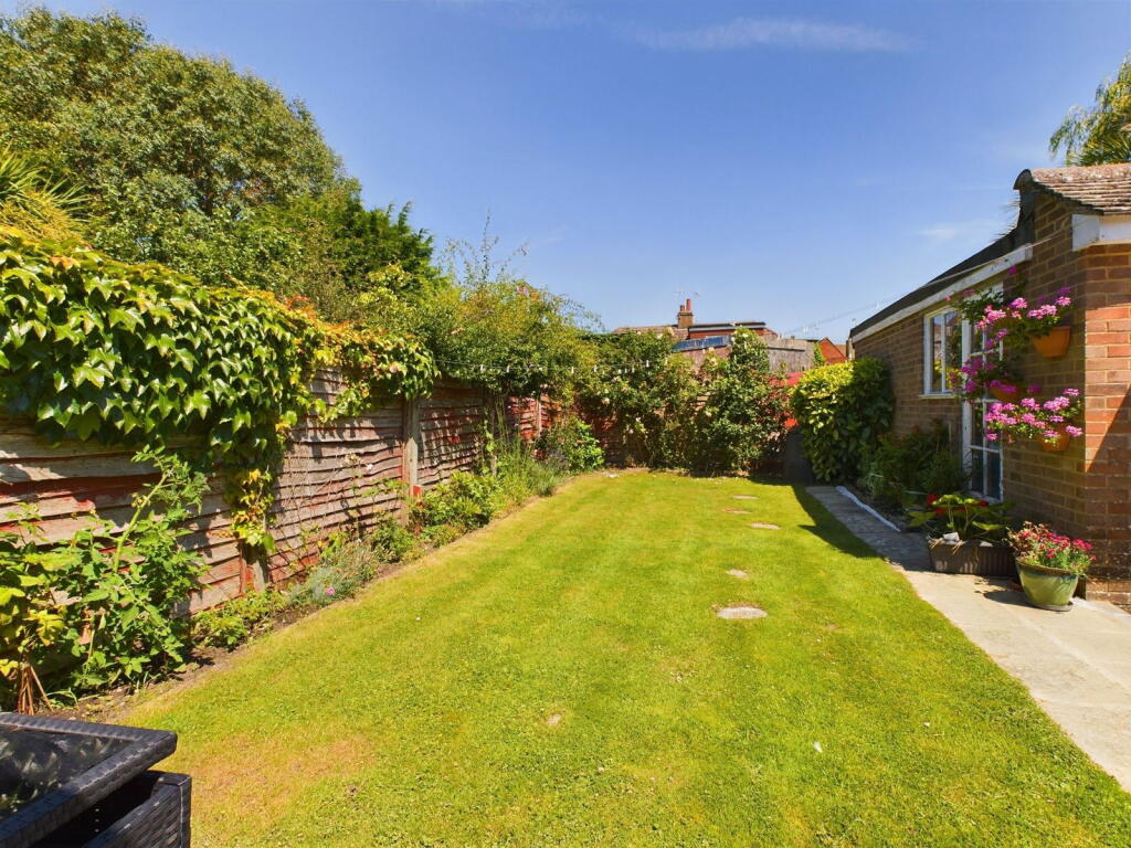 Additional image 19 of Lincoln Road, Worthing, BN13