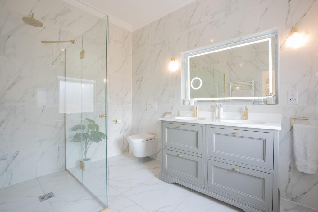 Additional image 13 of Upper Golf Links Road, Broadstone, Dorset, BH18