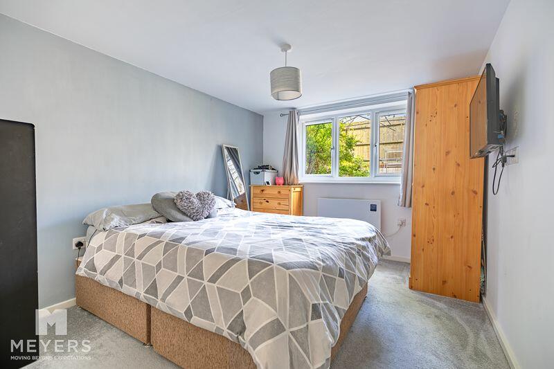 Additional image 5 of Richmond Park Avenue, Queens Park, BH8