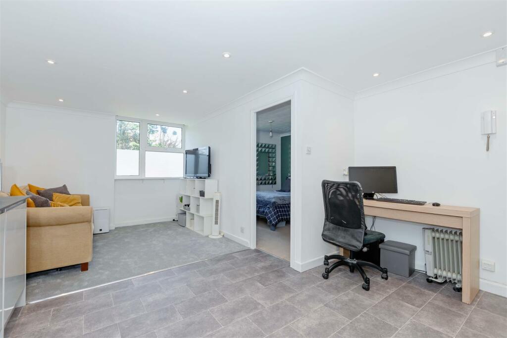 Additional image 11 of Littlehampton Road, Worthing