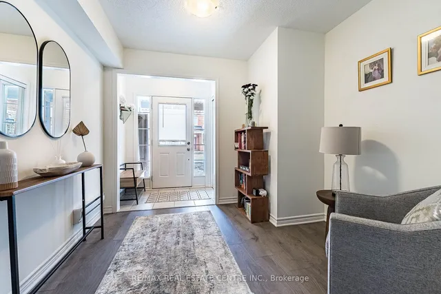 Additional image 3 of 1141 Duignan Cres