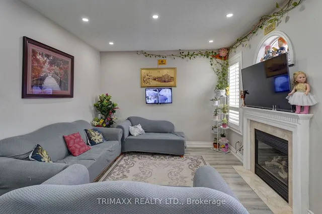 Additional image 13 of 21 Sunnyvale Gate