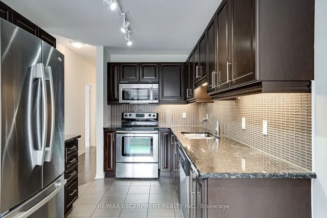 Additional image 7 of 1000 CREEKSIDE Dr Unit 605