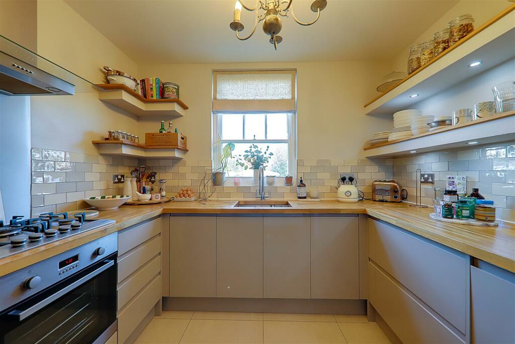 Additional image 24 of Longfellow Road, Worthing