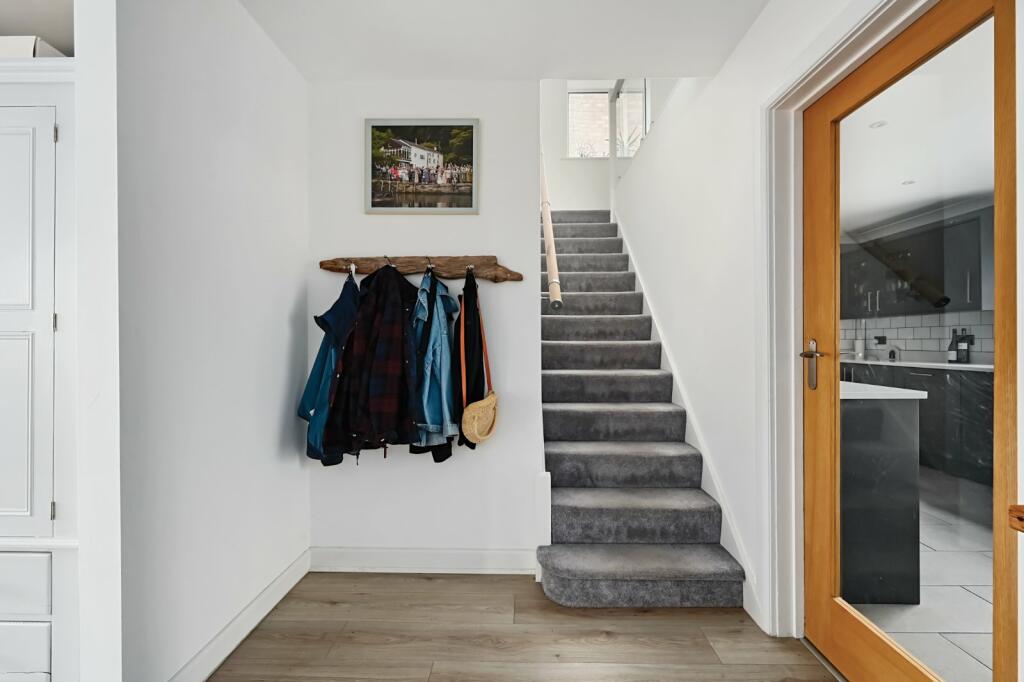 Additional image 21 of Falcon Close, Shoreham Beach, West Sussex, BN43