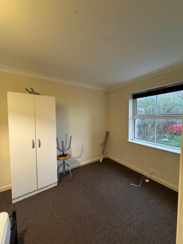 Additional image 4 of House Share in Charminster – Room Available for £595/Month, All Bills Included