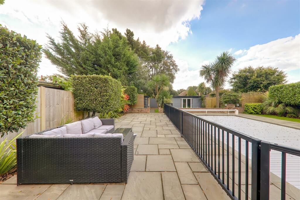 Additional image 23 of Hillside Avenue, Worthing