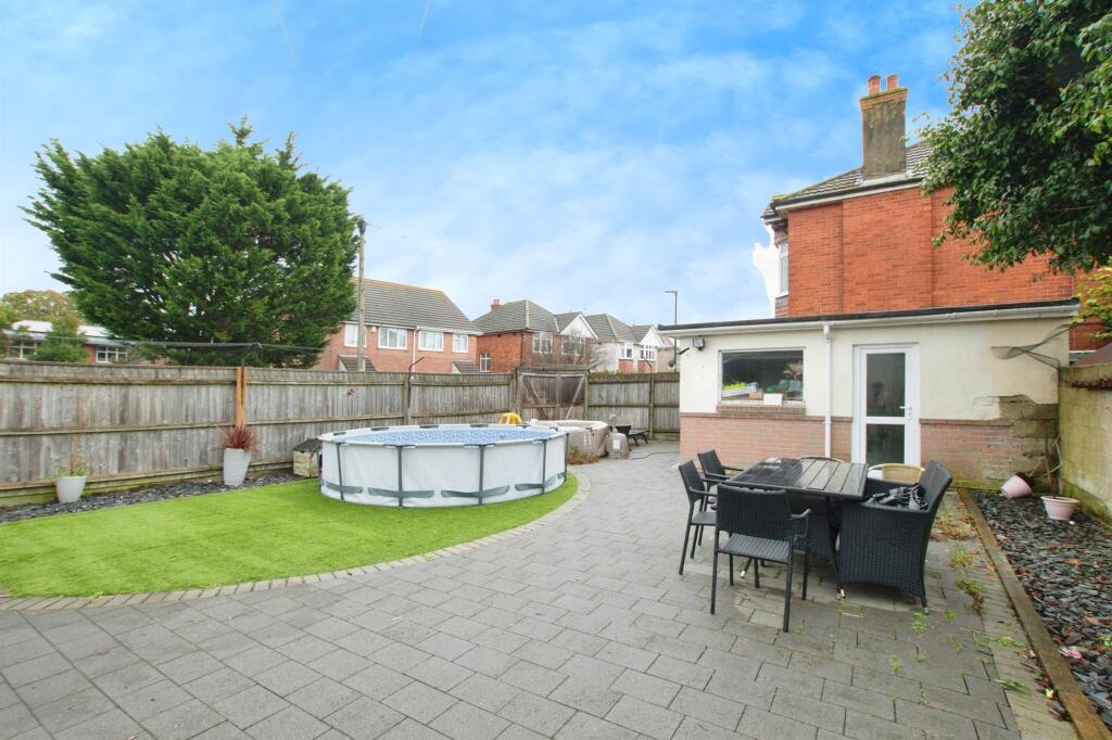 Additional image 17 of Chigwell Road, BOURNEMOUTH