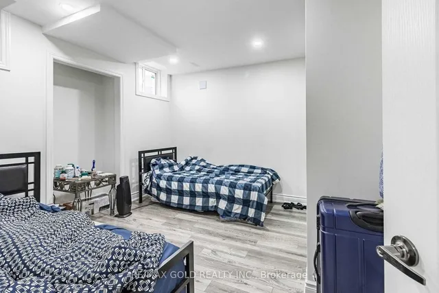 Additional image 34 of 2 Lackington St