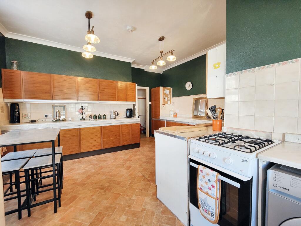 Additional image 12 of Carlton Road, Eastbourne, East Sussex, BN EN, Eastbourne