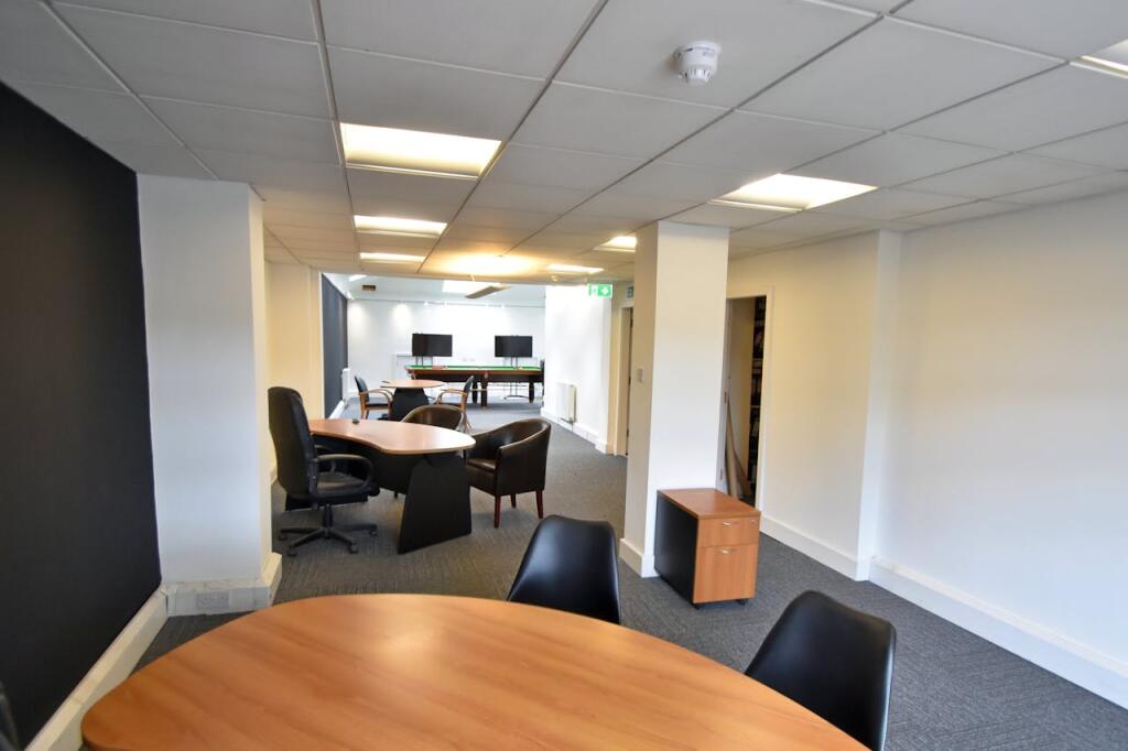 Additional image 2 of First Floor, 435-437 Walmersley Road, Bury, BL9 5EU