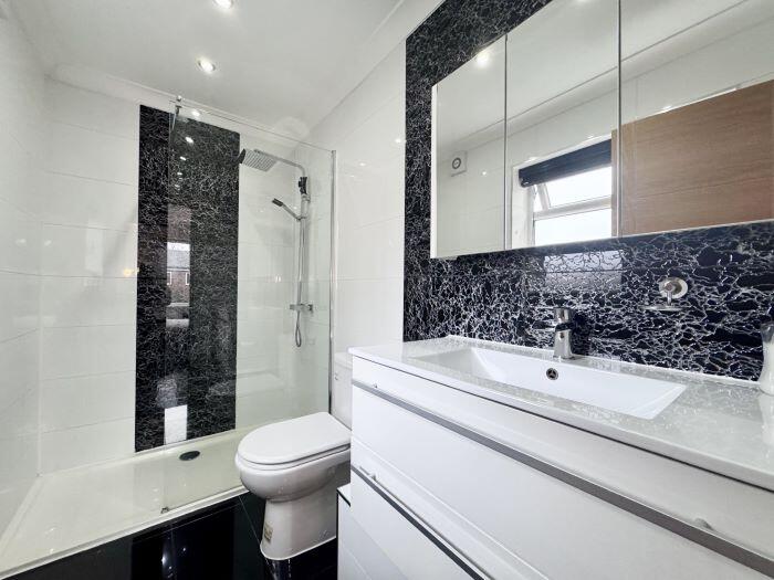 Additional image 16 of 249 Greenmount Lane, Heaton, Bolton, BL1 5JB