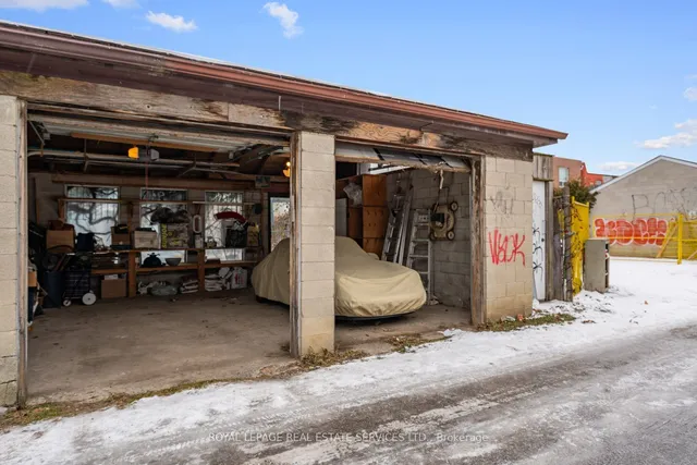 Additional image 40 of 141 Dovercourt Rd