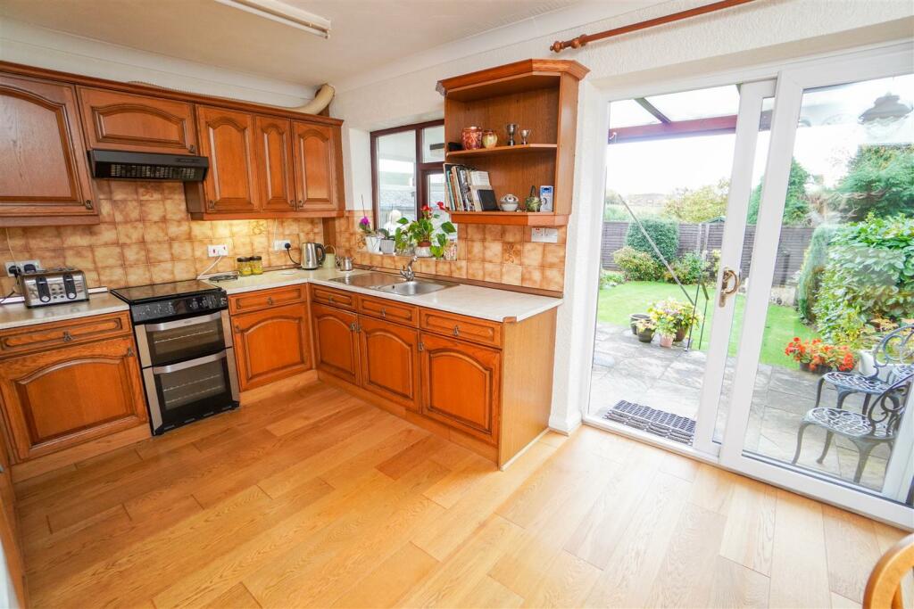 Additional image 5 of Dobb Brow Road, Westhoughton, Bolton