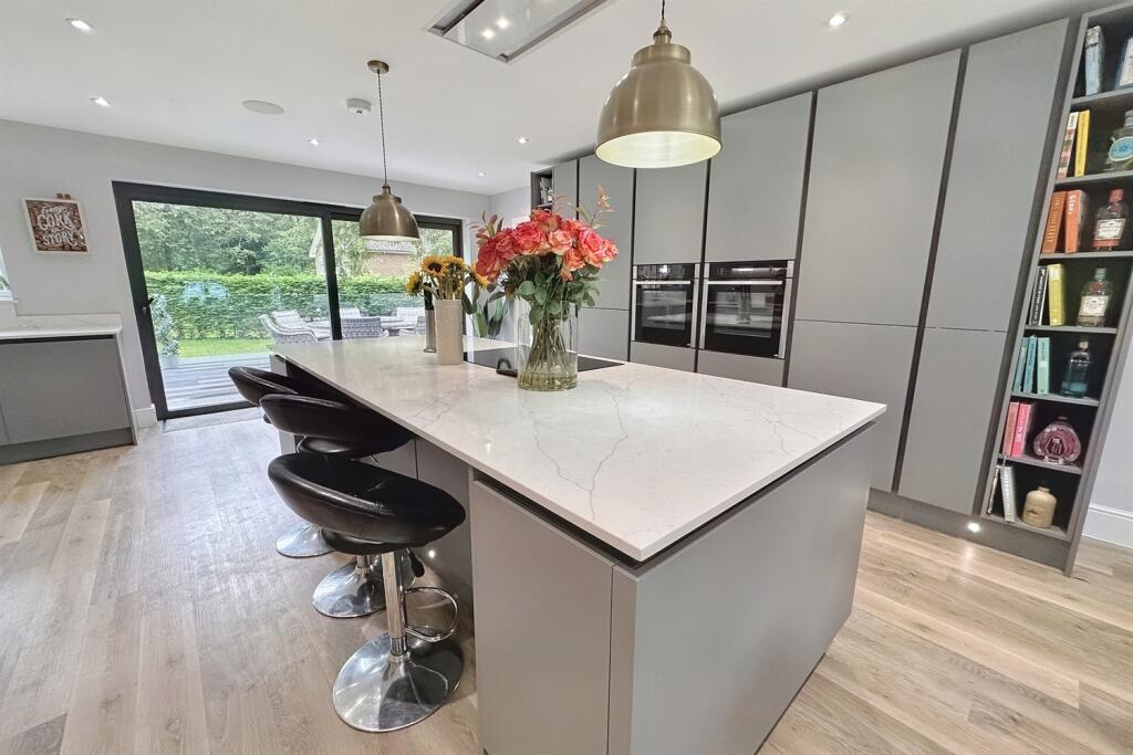 Additional image 6 of Ferndown