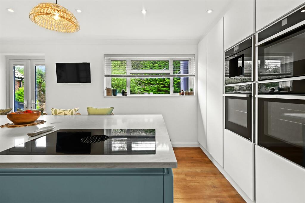 Additional image 16 of Carlton Close, Seaford