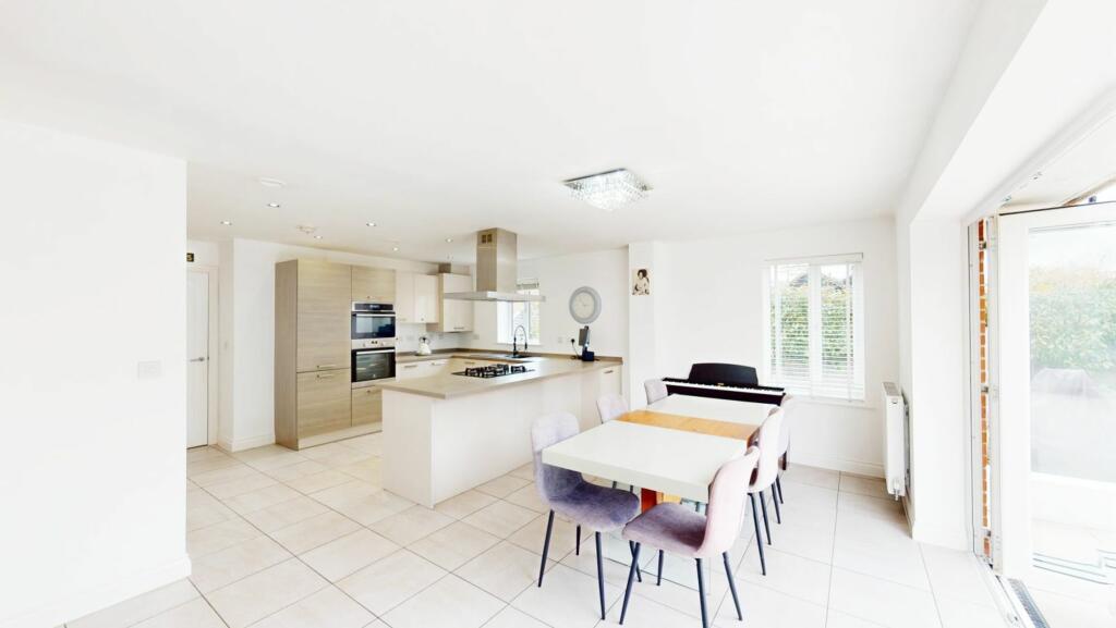 Additional image 34 of Edges Farm Close, Westhoughton, BL5