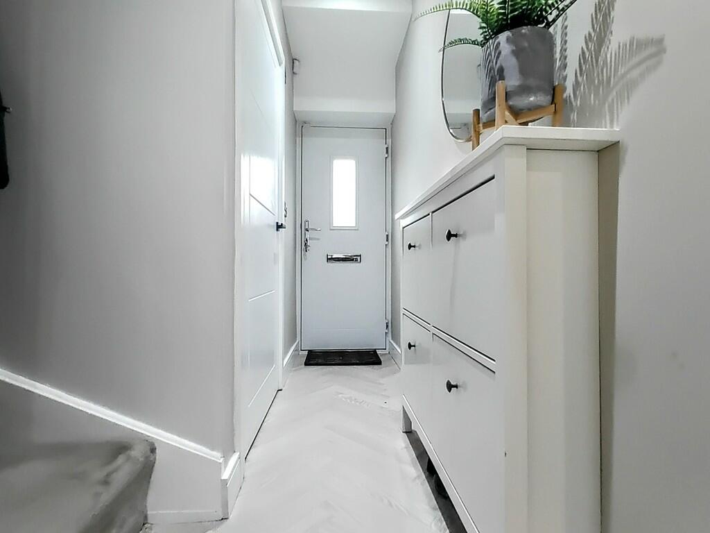 Additional image 2 of Broomfield, Clayton