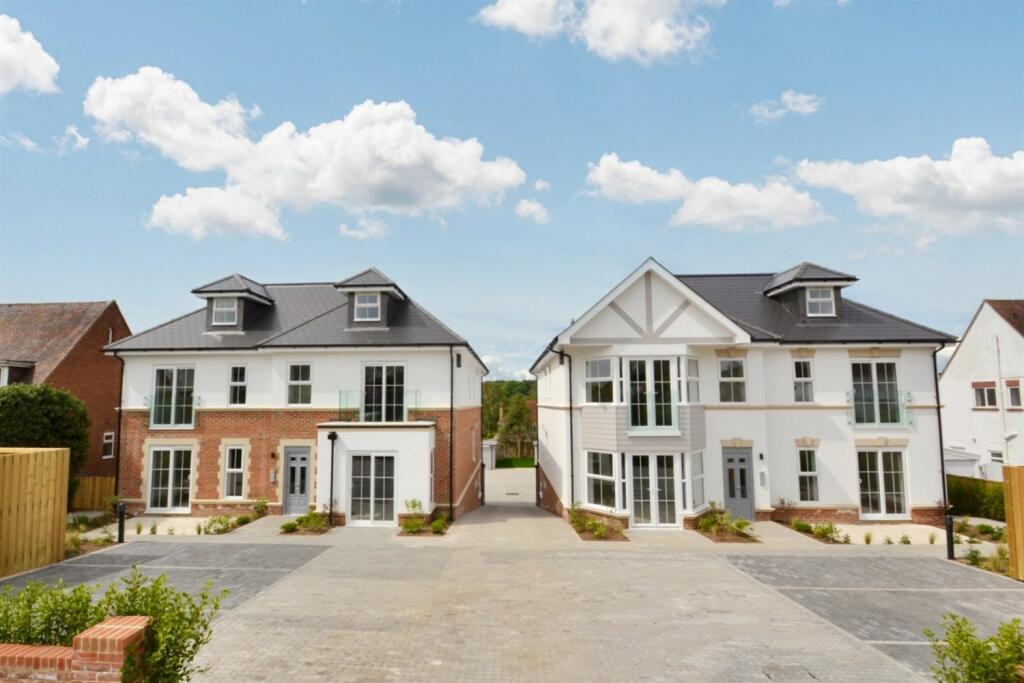 Additional image 15 of Broadstone