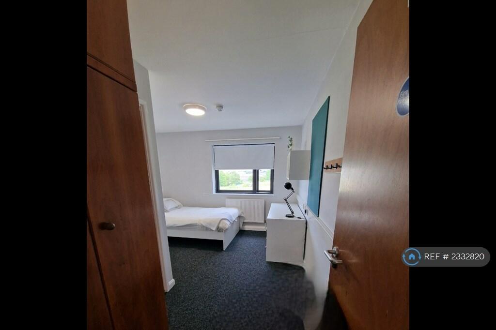 Additional image 15 of Laila House, Bradford, BD5