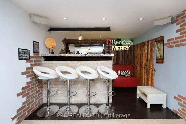 Additional image 17 of 8 Humheller Rd