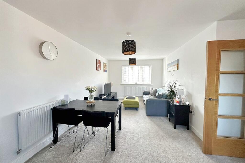 Additional image 5 of Verwood