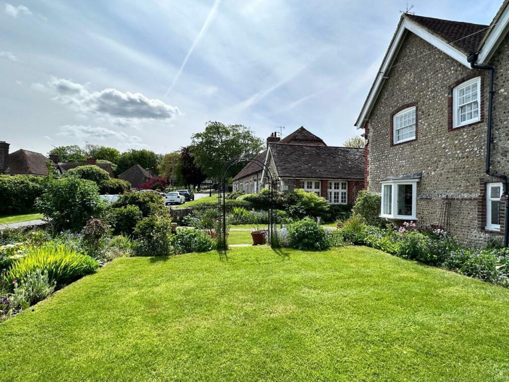 Additional image 24 of Manor Way, Ratton, Eastbourne