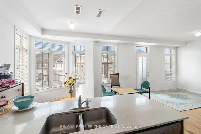 Additional image 10 of 62 Preston Meadow Ave Unit 2