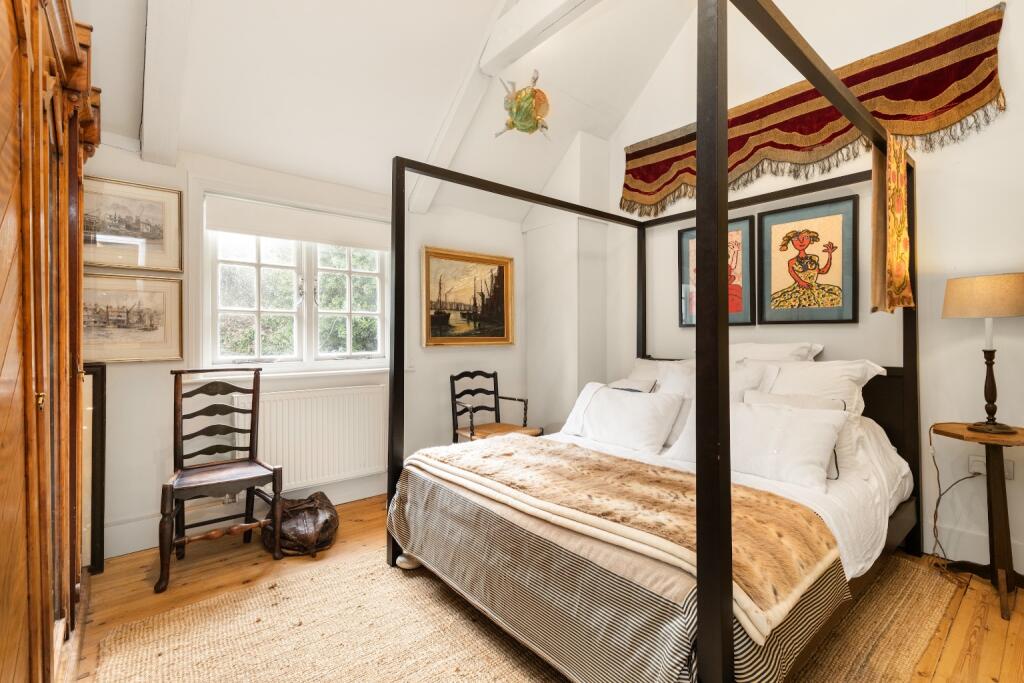 Additional image 8 of Priory Cottage, The Street, Wilmington, Polegate, East Sussex, BN26 5SL