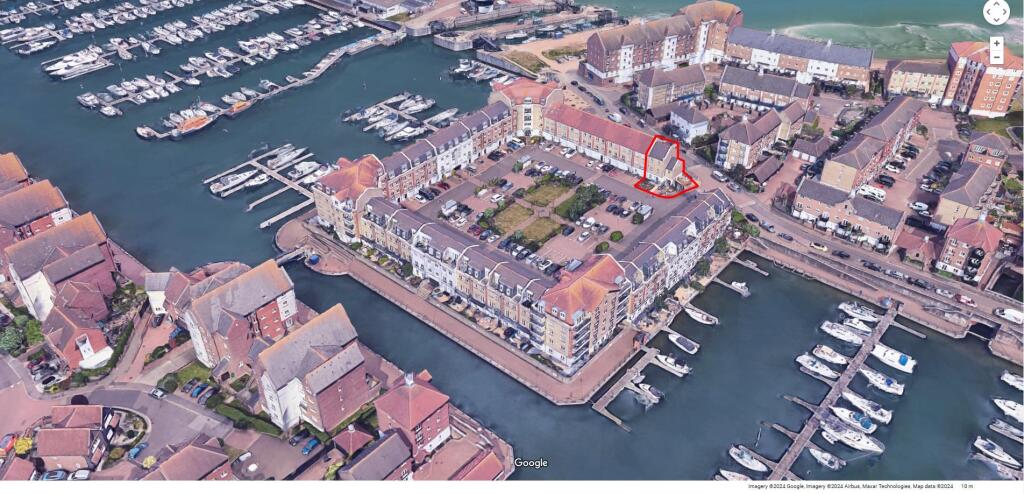 The Piazza, Sovereign Harbour South, Eastbourne, BN23